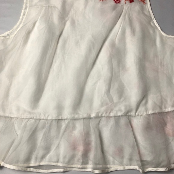 byTiMo Petals In the Sky Embroidered Top - Picture 5 of 6